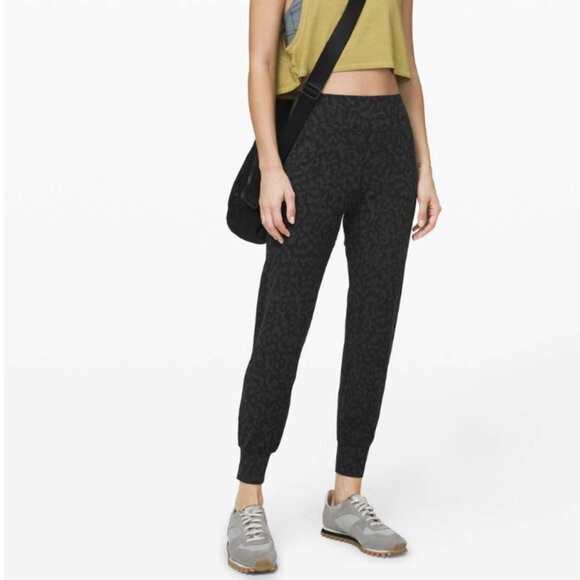 Lululemon Align Jogger 28" Formation Camo Deep Coal Multi High Rise Nulu Size 6 - Picture 1 of 16